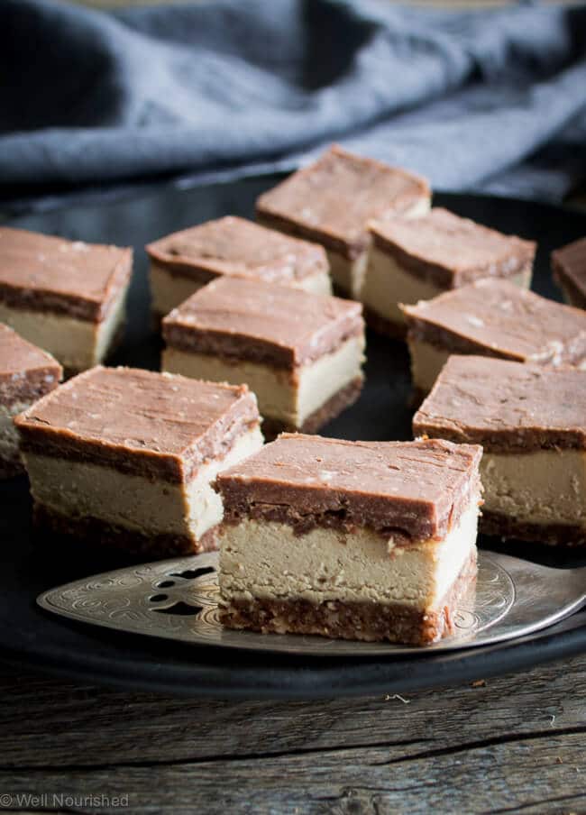 Raw coffee chocolate slice - This Raw Coffee Slice is an easy to make vegan cheesecake slice that will impress coffee lovers. It's dairy- & gluten-free, a delicious after dinner treat