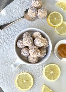 These Lemon Honey Bliss Balls are equal parts deliciousness and goodness! Using Manuka honey makes these balls not only delicious, but antibacterial also.