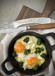 These Pesto Fried Eggs are easy to make and a beautiful flavour combination for a quick breakfast or light meal.