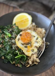This Garlic Kale Quinoa Bowl is a quick and easy protein rich, super nourishing brekkie or meal. I've added a few variations too so you can adjust it to suit your pantry supplies and tastes.