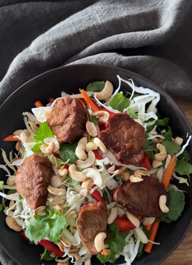 The Asian Pork Nourish Bowl is a beautiful combination of the flavours of Asia in a nutritious and wholesome meal.