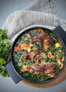 Get ready to enjoy a delicious and hearty slow cooked Lamb Massaman Curry! This recipe brings together tender lamb, aromatic Thai spices, and creamy coconut milk for a satisfying and flavourful meal.