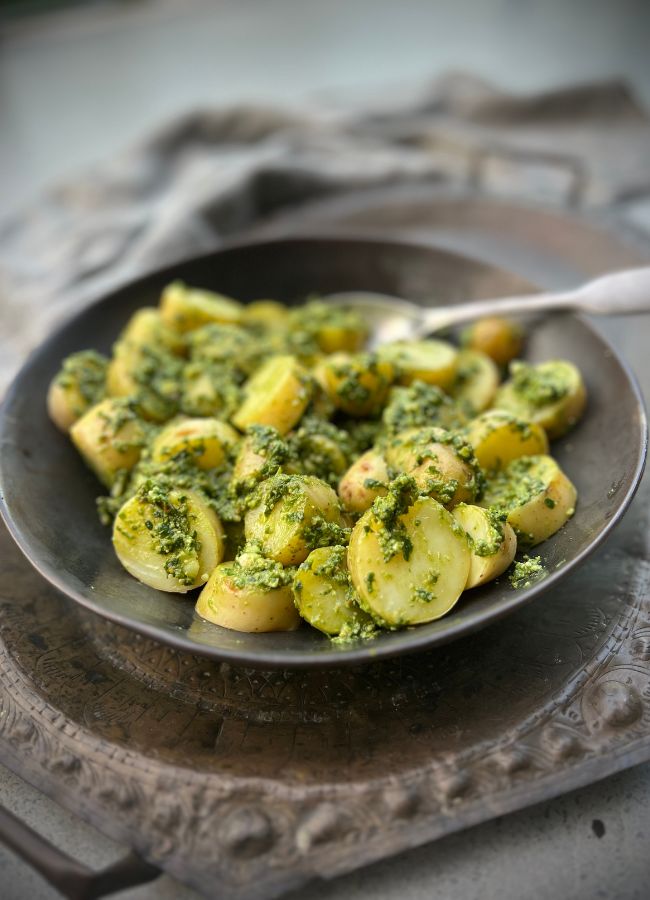 Sometimes it’s the simple things right? These Simple Pesto Potatoes are a delicious, easy make side that every pesto lover will adore. Have as is or mix in other steamed vegetables for a well rounded accompaniment to any protein at all.
