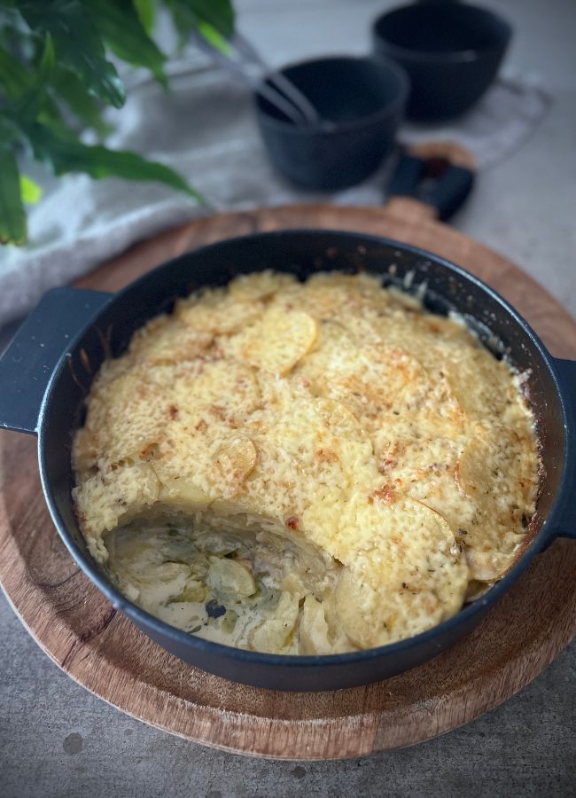 This Swiss Potato Gratin is my version of the creamy gratin of my childhood. I started making it this way to include a bit of nourishing bone broth which adds protein and minerals as well as a beautiful flavour to the dish. You can read about the amazing qualities of home made bone broth here.