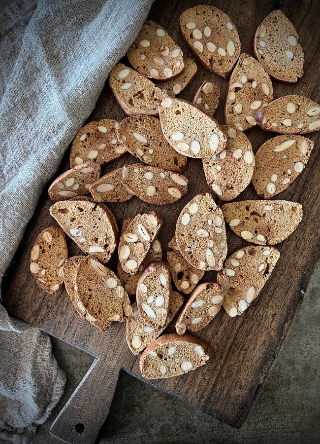 Who doesn't love the Italian classic biscuit - Biscotti. This simple recipe is surprisingly simple to make and so delicious.