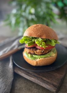 This Chicken Feta Burgers recipe makes four large, deliciously tasty burgers. The burger patty is very quick and easy to make and once combined, it is simply a matter of gently frying them until well cooked on one side then flipping to completely cook through.