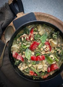 This Penang Fish Vegetable Curry has a fragrant, creamy, peanutty sauce with generous serves of fish and loads of vegetables.