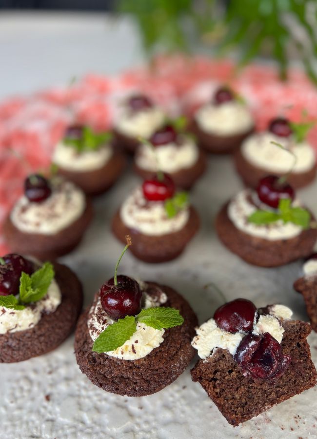 Chocolate Cherry Cup Cakes